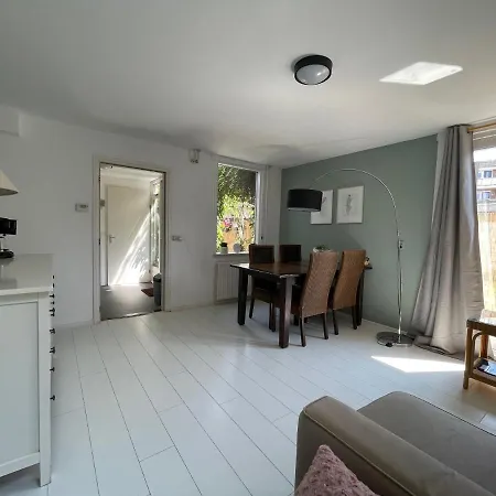 Zomerhuis Aan Zee 150m Your Own Private Bubble B&B