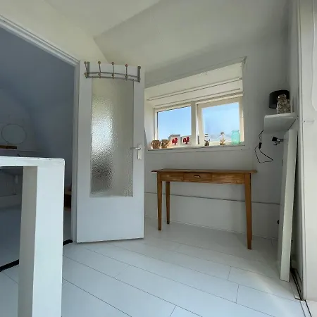 B&B Zomerhuis Aan Zee 150m Your Own Private Bubble 노르트베이크
